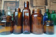 485 - Set of 5 Vintage Brown Amber Glass Screw Top Collectible Decorative Bottles