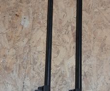Thule Roof Bars with feet (No Key)