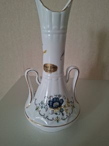 Royal Tara Vase 23cm Tall