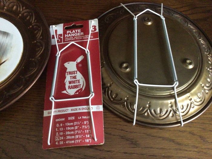 A pair of 10 inch copper wall hanging horses head plaques with hangers