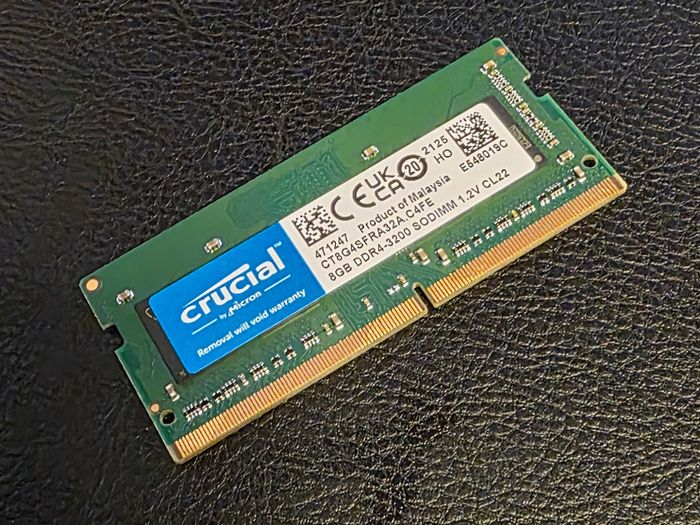 Crucial 1x8GB DDR4-3200 SODIMM RAM | Free Shipping to Ireland