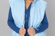 womens blue gilet bnwt PLT