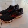 Brooks Ghost running shoes UK 12 Image 2