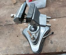 small vice