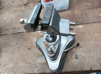 small vice