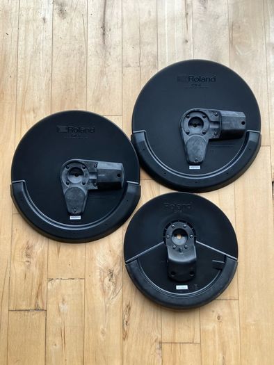 Roland TD-17KV V-Drums Electronic Drum Kit, with Pedal and Stool included.