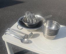 Stainless Steel Bowls/Utensils