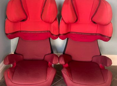 Car seats x2