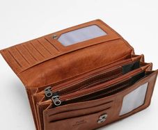Spikes & Sparrow Wallet - cognac