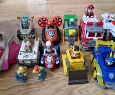 Paw Patrol Vehicles & Character Figures
