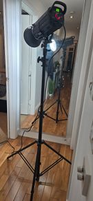 Professional studio podcasting streaming light LED200D MKII - with tripod