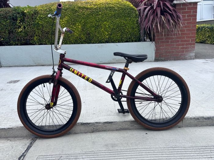 BMX United Supreme