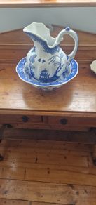 willow pattern Jug and bowl