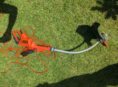 grass strimmer