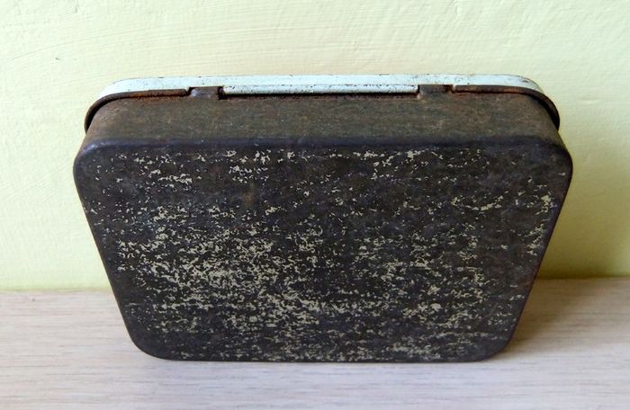 Ringers A1 Light Tin - Hinged