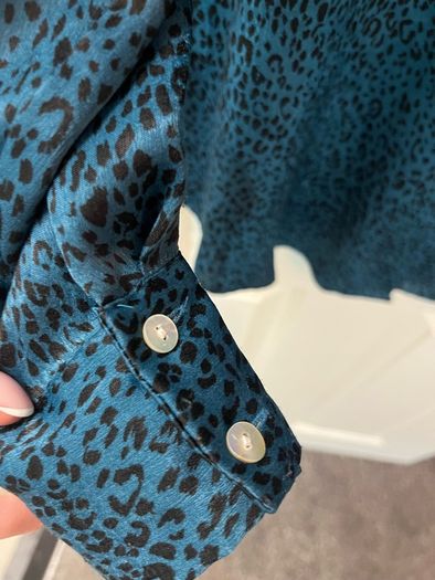Zara Shirt / Blouse - Size Medium / Size 12 excellent condition
