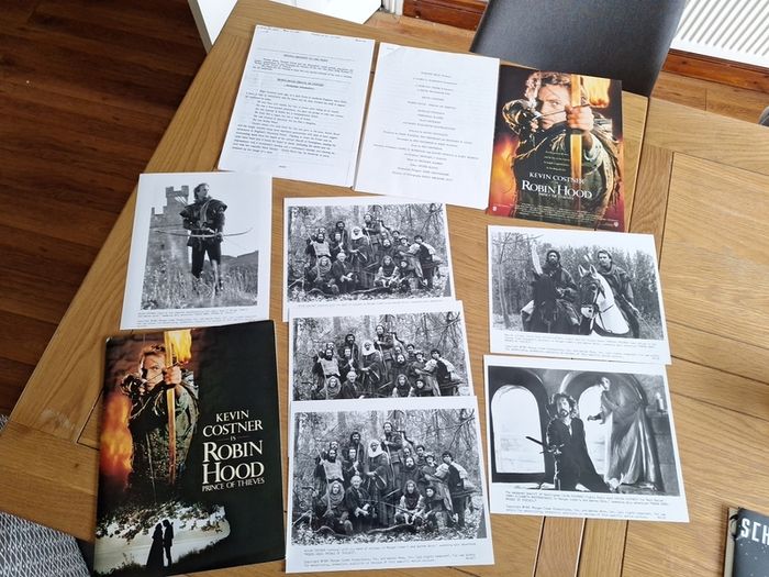 Robin Hood Prince Of Thieves movie press kit