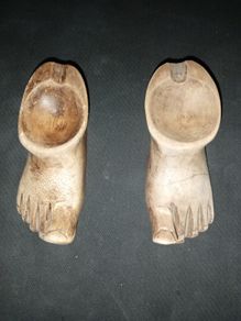 Ornament Wooden Feet