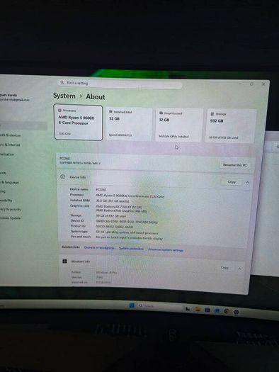 Custom White Gaming PC - Ryzen 5 9600X / RX 7700 XT / DDR5 / Gen5 SSD + Monitor