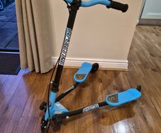Flicker scooter