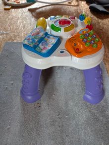 Vtech play and learn activity table