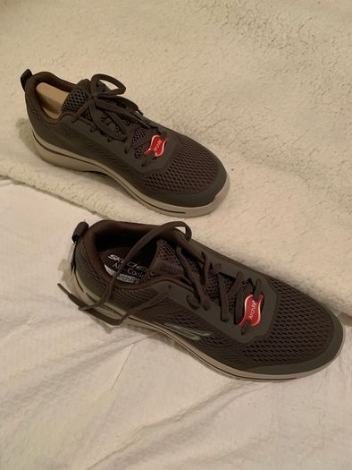 mens trainers