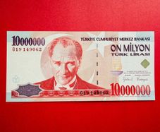 Turkey  10  Million  Lira  1999. Pick  214   ( Uncirculated )