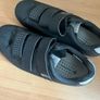 Shimano black cycle shoes with cleats for spin bikes Image 2