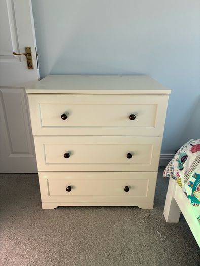Wardrobe, Drawers and Bed
