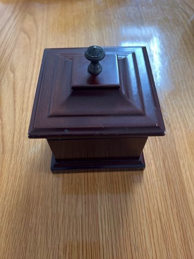 Musical Ring Box and 9 Silver Rings