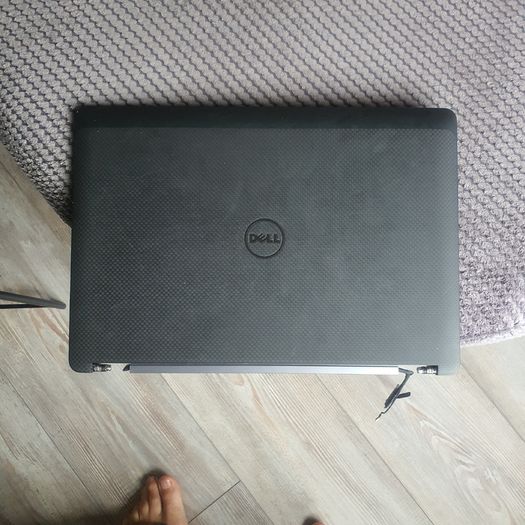 laptop display