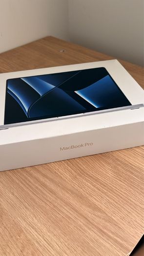 Apple MacBook Pro m2 pro | mint condition | 16gb RAN | 512ssd | 14 inch