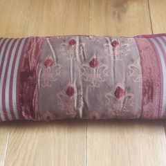 Small silk and polyester decorative cushion