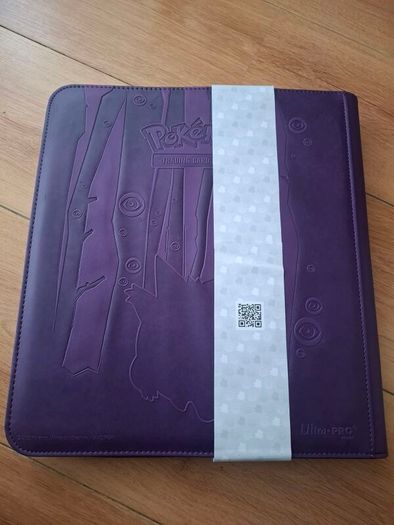 Ultra Pro Pokemon Elite Series Gengar 12-Pocket Zippered PRO Binder