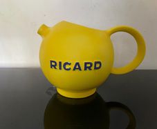 Pernod Ricard Yellow Baloon Teapot