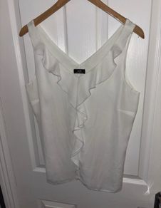 wallis top