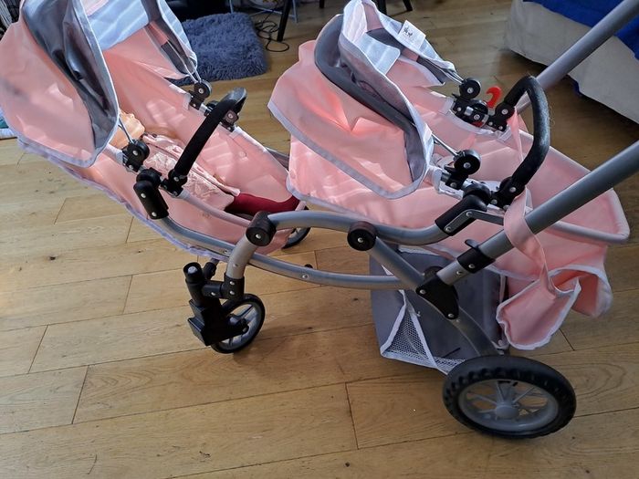 Twin Dolls Pram