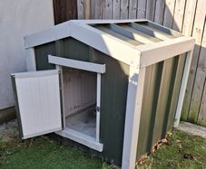 Large Insulated Dog Kennel
