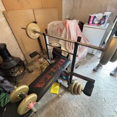 Delta Weight Bench, Barbell & 31.6kg Weights