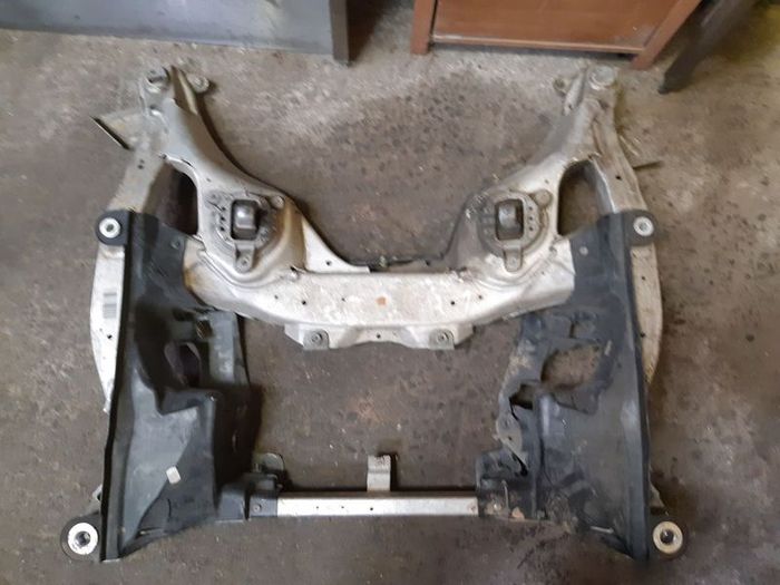 Bmw 5 6 Series F10 F11 F06 F12 F13 M Sport  Subframe For 2010-2018