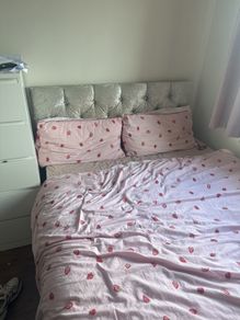 Double Bed