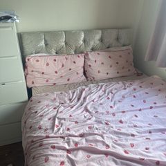 Double Bed