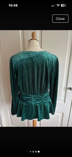 Gallery size 14 long sleeve dressy top