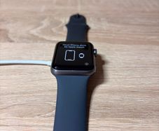 Apple Watch - Series 3 - 42mm