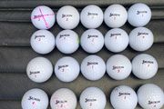 (20) Srixon Distance golf balls