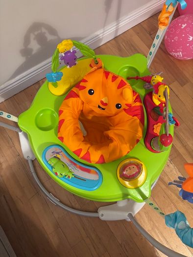 Fisher-Price Rainforest Jumperoo, Freshly Washed, Excellent Condition
