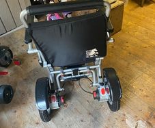 Electric Wheelchair