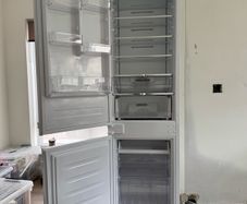 Whirlpool Built-in Fridge Freezer | WHC20T322UK