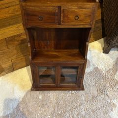 display cabinet