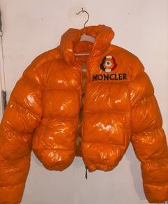 womens puffer size 8 would fit teenager 15-16